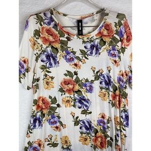Agnes & Dora Womens size Large Short Sleeve Floral Tunic.